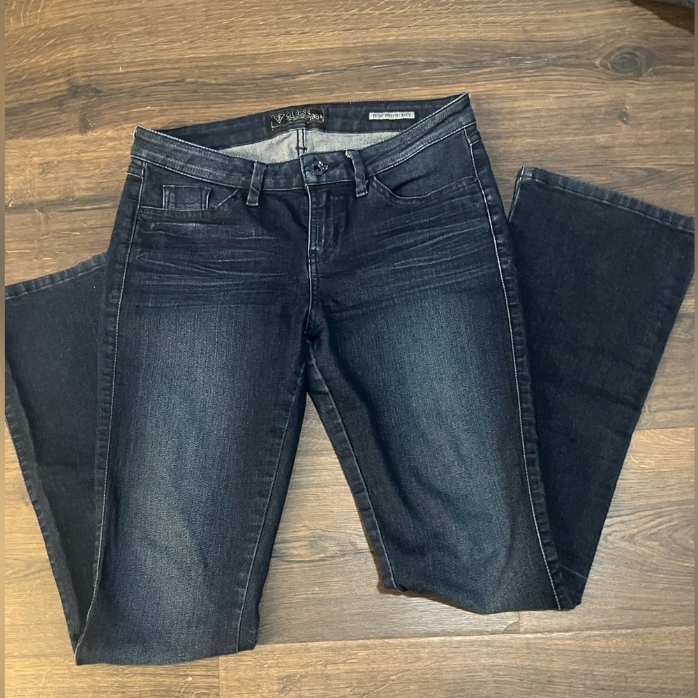 Guess jeans size 28